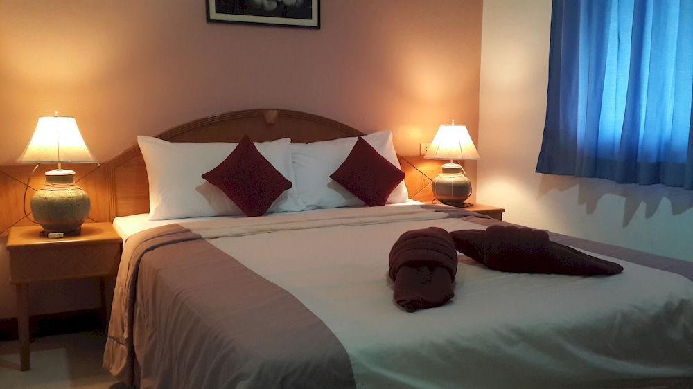 Silla Patong Hostel Luaran gambar
