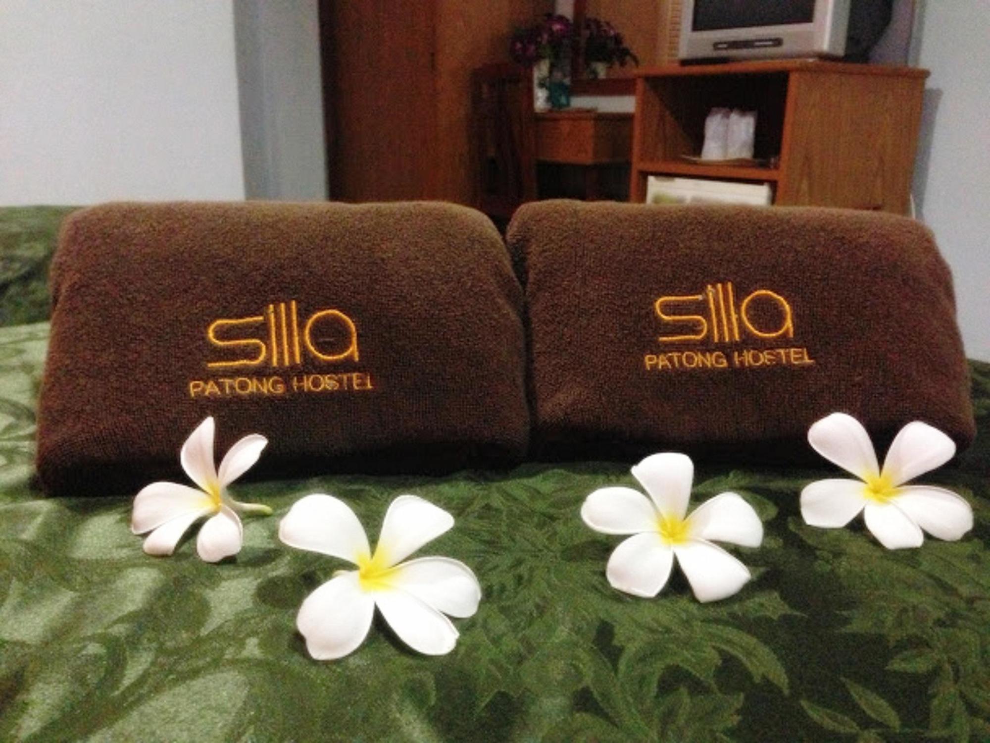 Silla Patong Hostel Luaran gambar