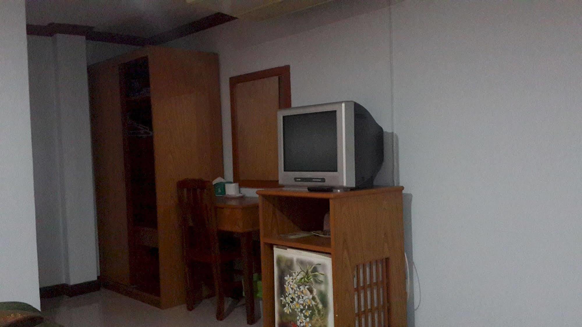 Silla Patong Hostel Luaran gambar