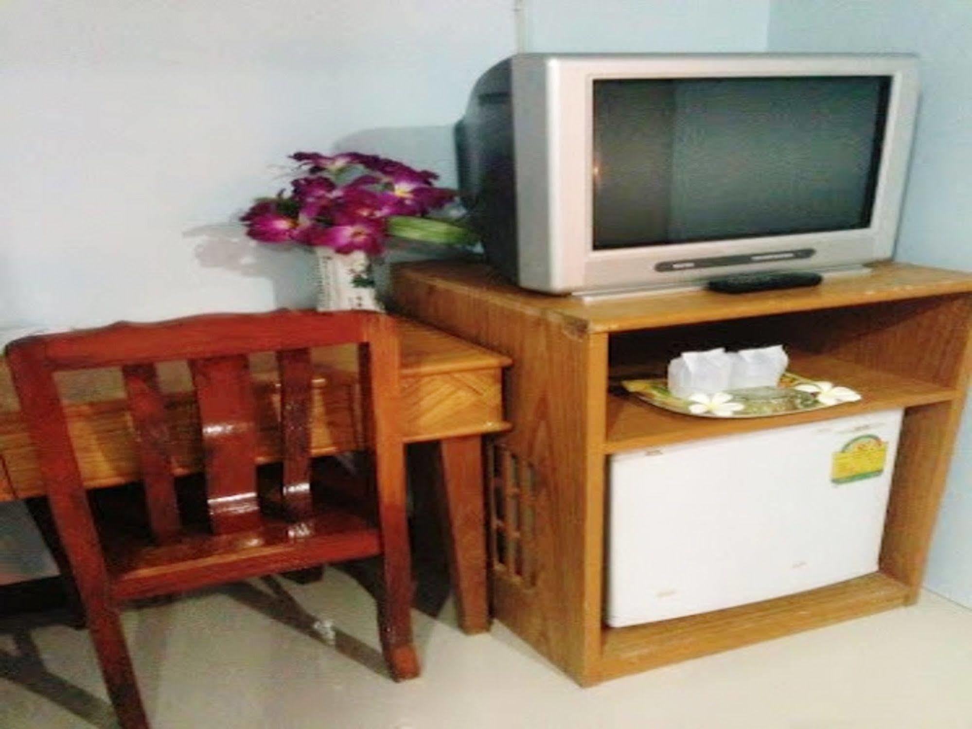 Silla Patong Hostel Luaran gambar